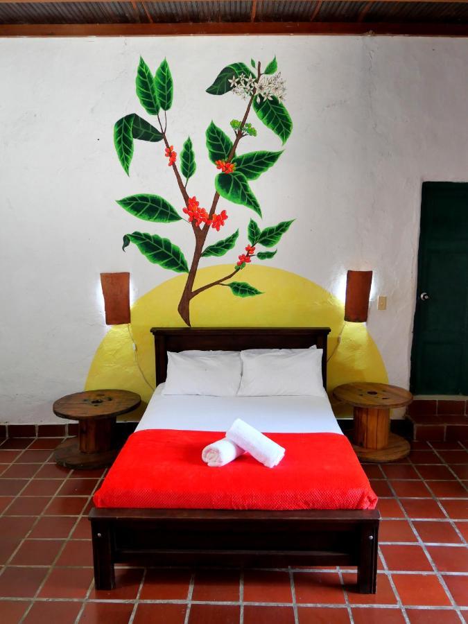 La Hacienda Hostel San Gil Luaran gambar