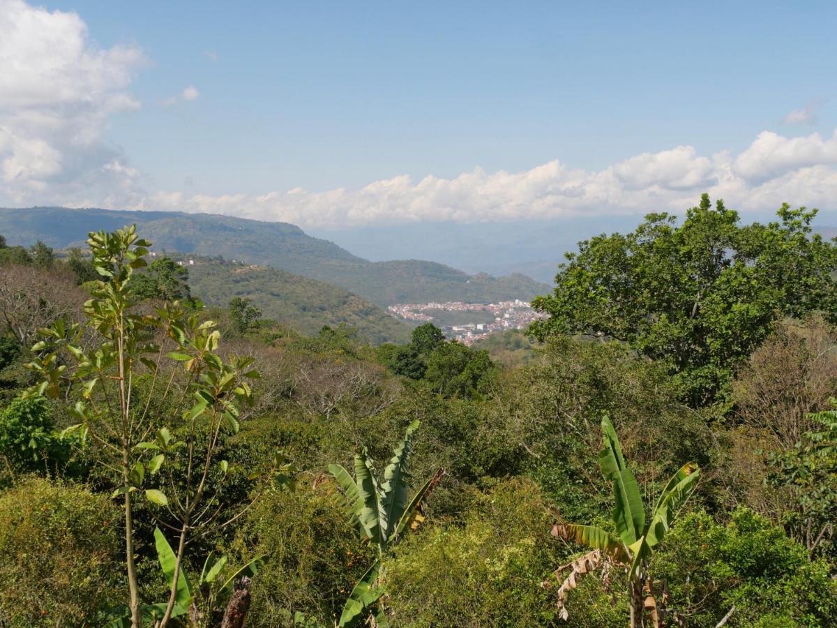 La Hacienda Hostel San Gil Luaran gambar