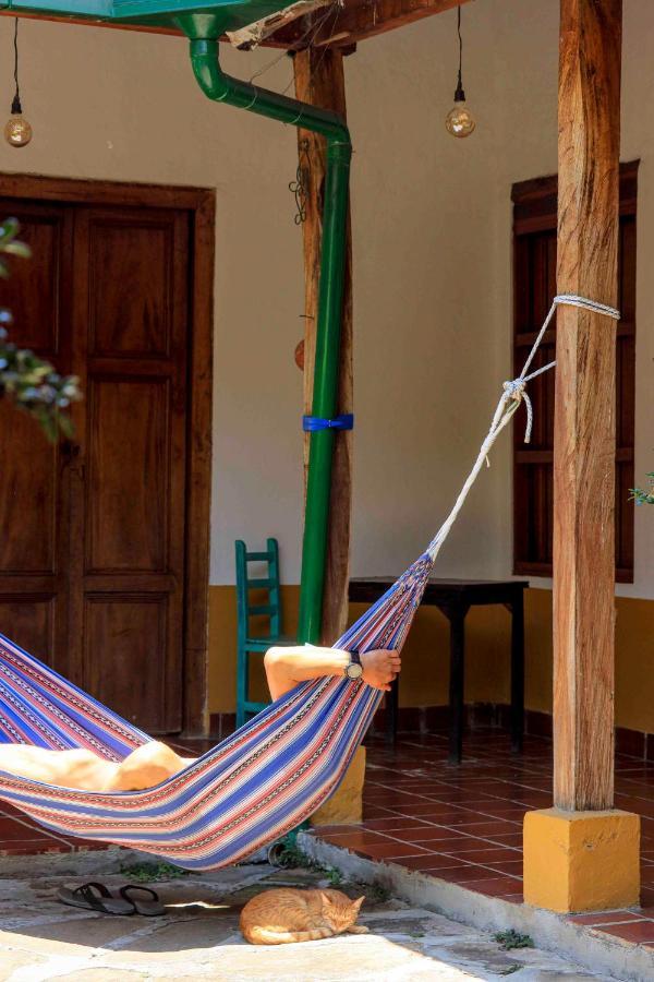 La Hacienda Hostel San Gil Luaran gambar